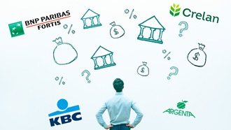 man twijfelt over de beste bank